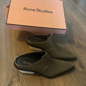 Acne Women’s Brown Mules